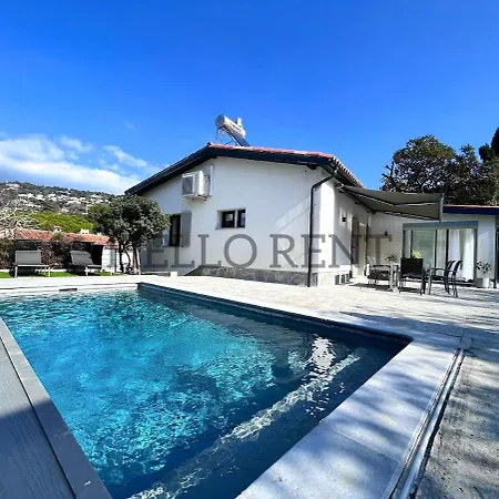 Centre Grande Piscine Chauffee Villa Cannes